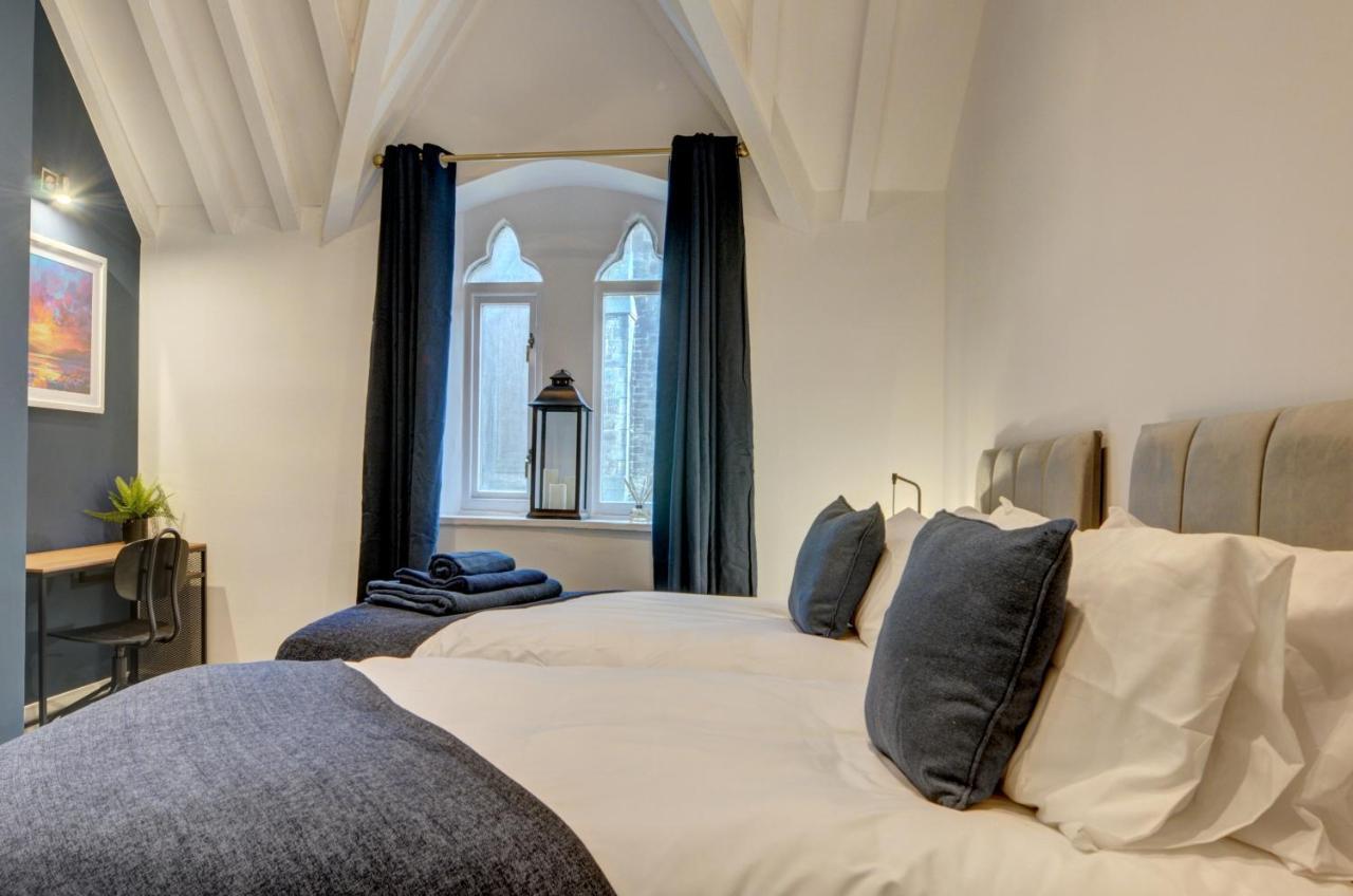 利兹The Old Vicarage - Secure Parking, Fast Wifi, Garden别墅 外观 照片