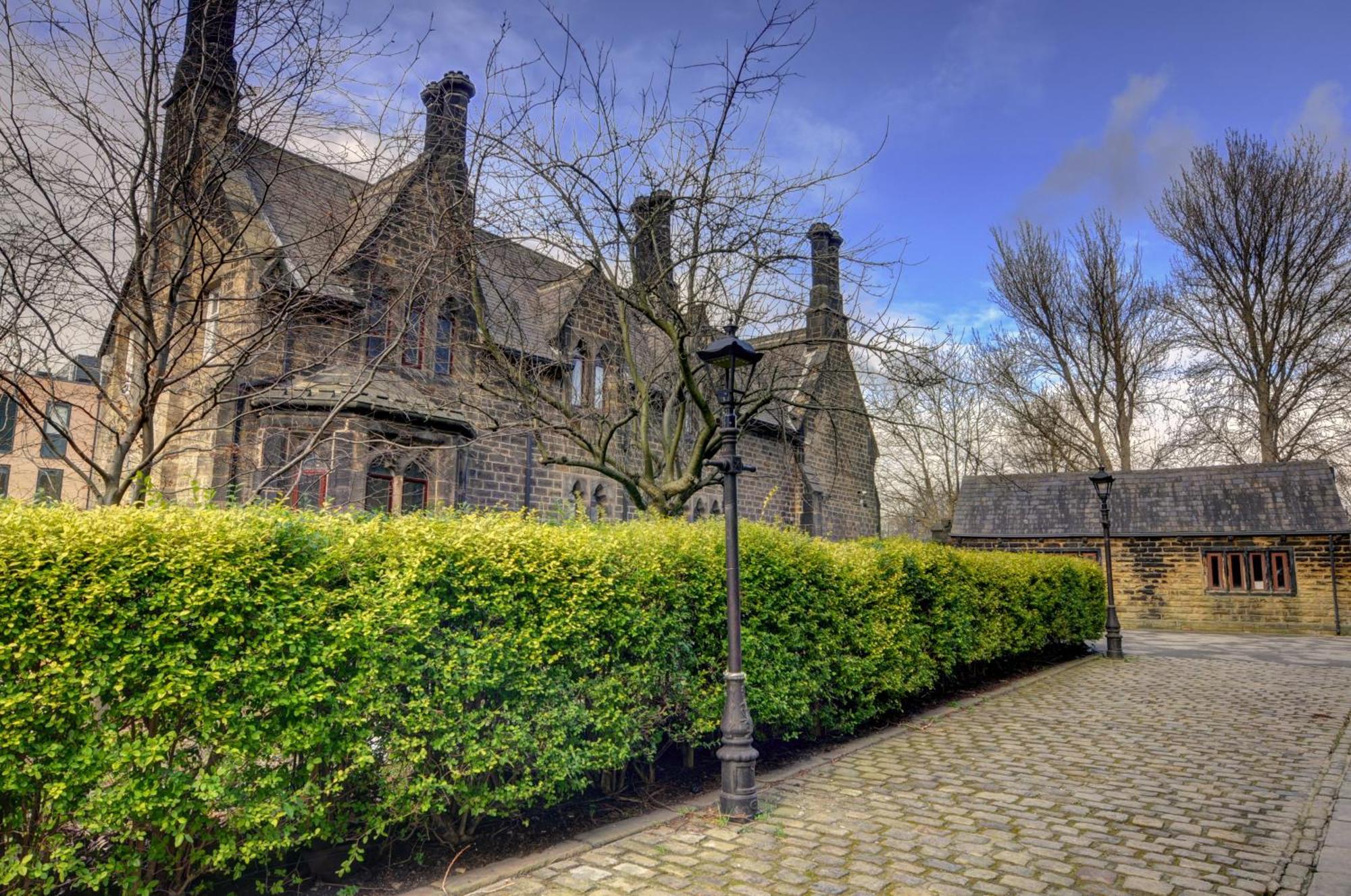 利兹The Old Vicarage - Secure Parking, Fast Wifi, Garden别墅 外观 照片